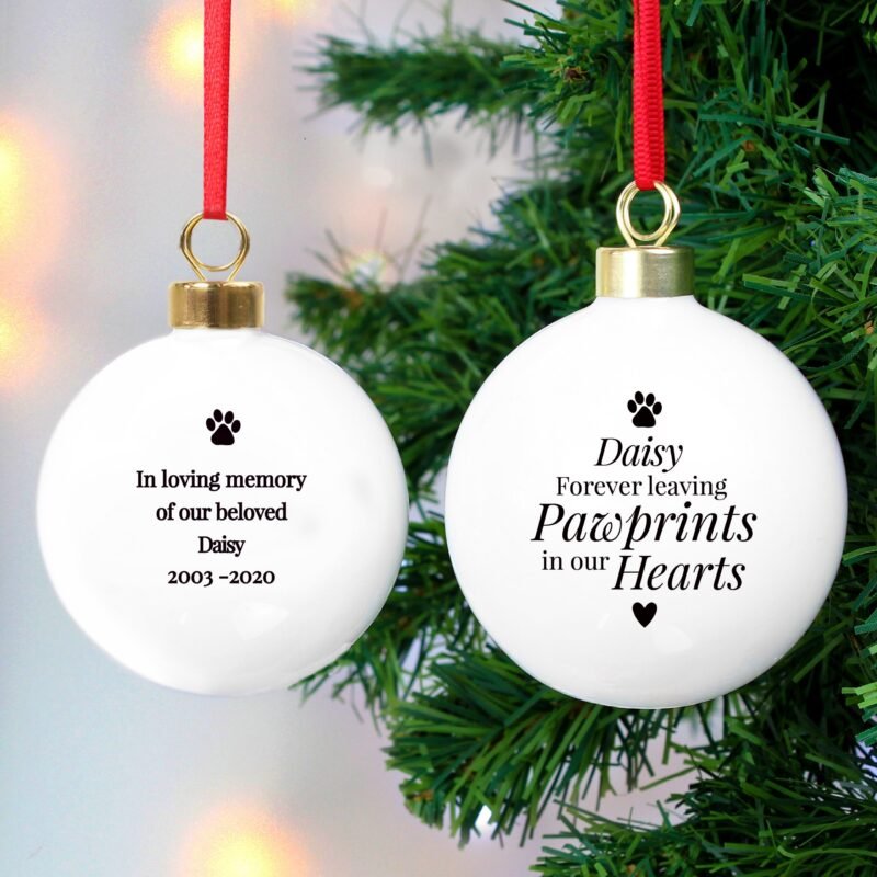 Personalised Pawprints Memorial Bauble - Image 4